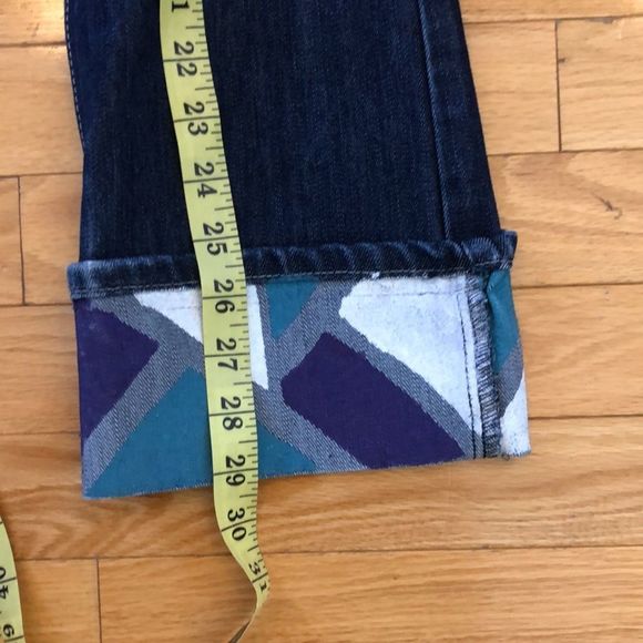 🔴 2 for $25 Almost Famous Capri jeans with paint splatter size 3 - Picture 9 of 10